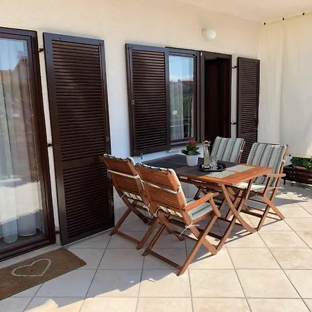 Malinska, Krk 12 Malinska