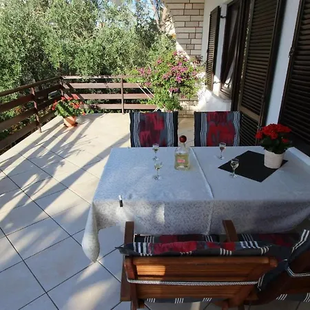 Apartmán Malinska, Krk 12 *